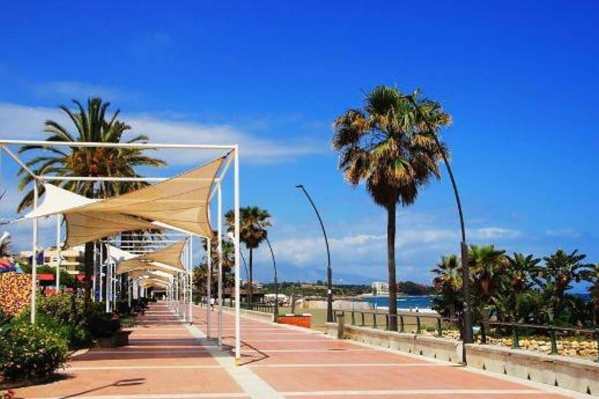 Espectacular Piso En Primera Linea De Playa Estepona Esterno foto